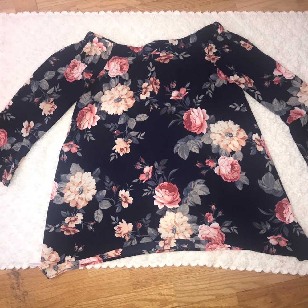 Altar'd‎ State Womens Shirt Off The Shoulder